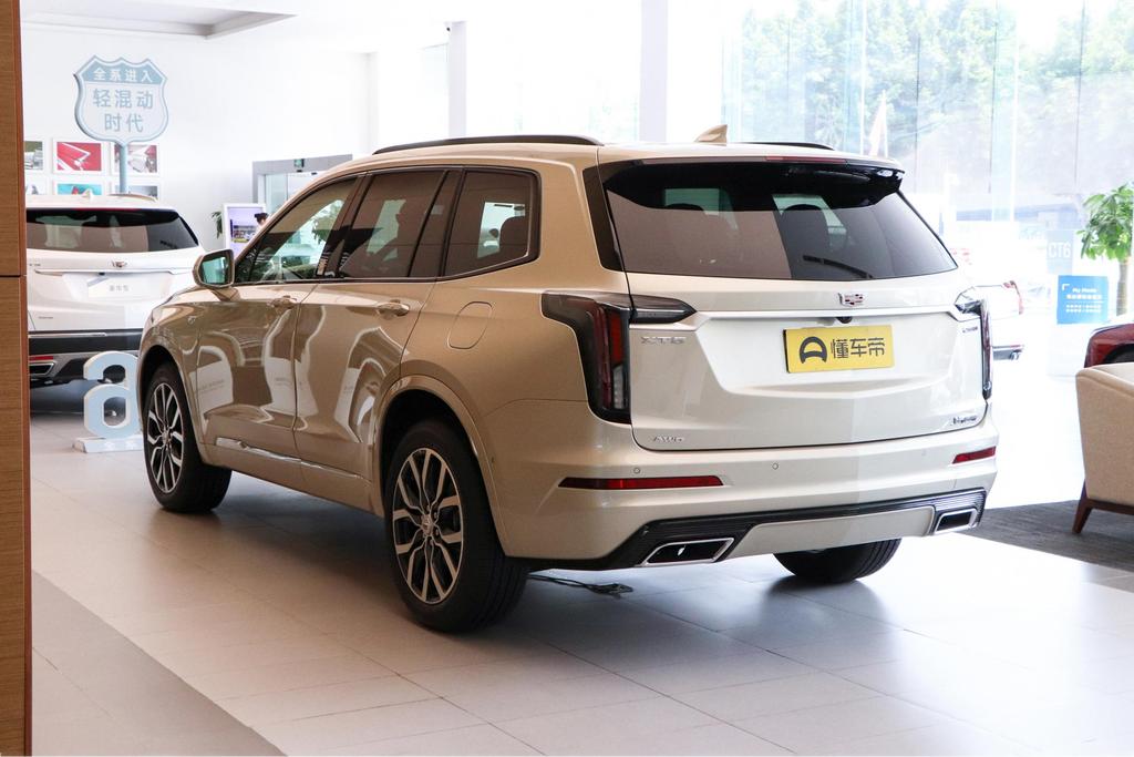 内饰豪华6米8,内饰豪华有面子