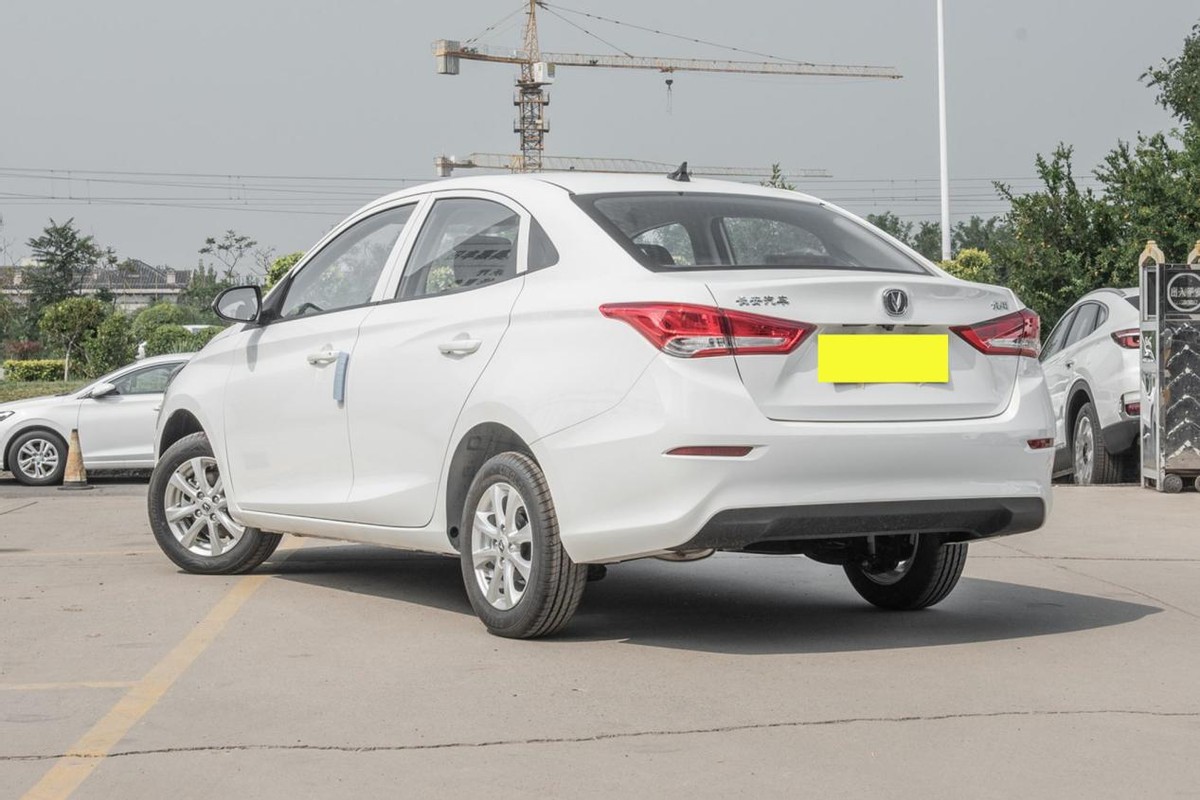 长安悦翔这款车你喜欢吗,长安悦翔手动舒适型最低价多少