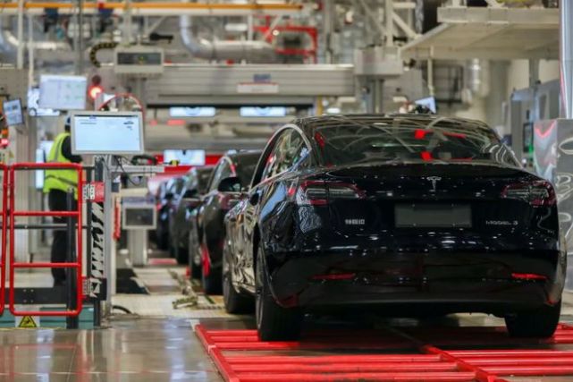 上海工厂现在有多少复工了,上海目前工厂不能生产了吗