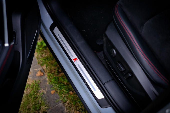 奥迪q2l中配深度测评,180测评