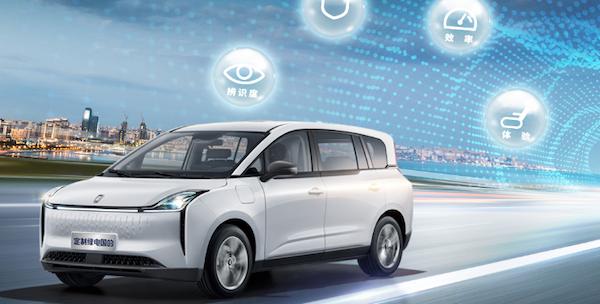 奔腾b70s与马自达cx4的底盘一样吗,奔腾b70像林肯