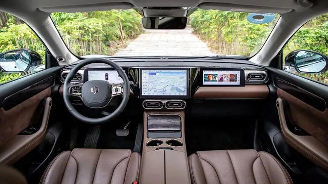 零跑c11增程版对比宋plusdmi哪个好,零跑c11增程版300续航对比深蓝s7200