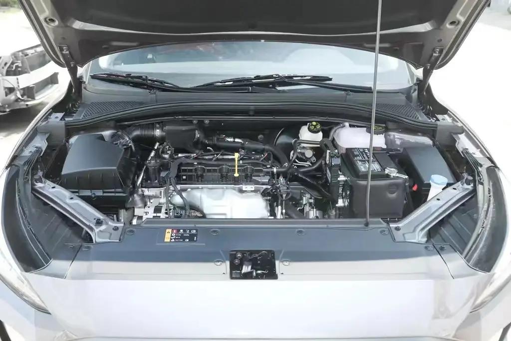 起售价6.78万却拥有18万车的配置,6.58万元起的1.5t掀背轿车