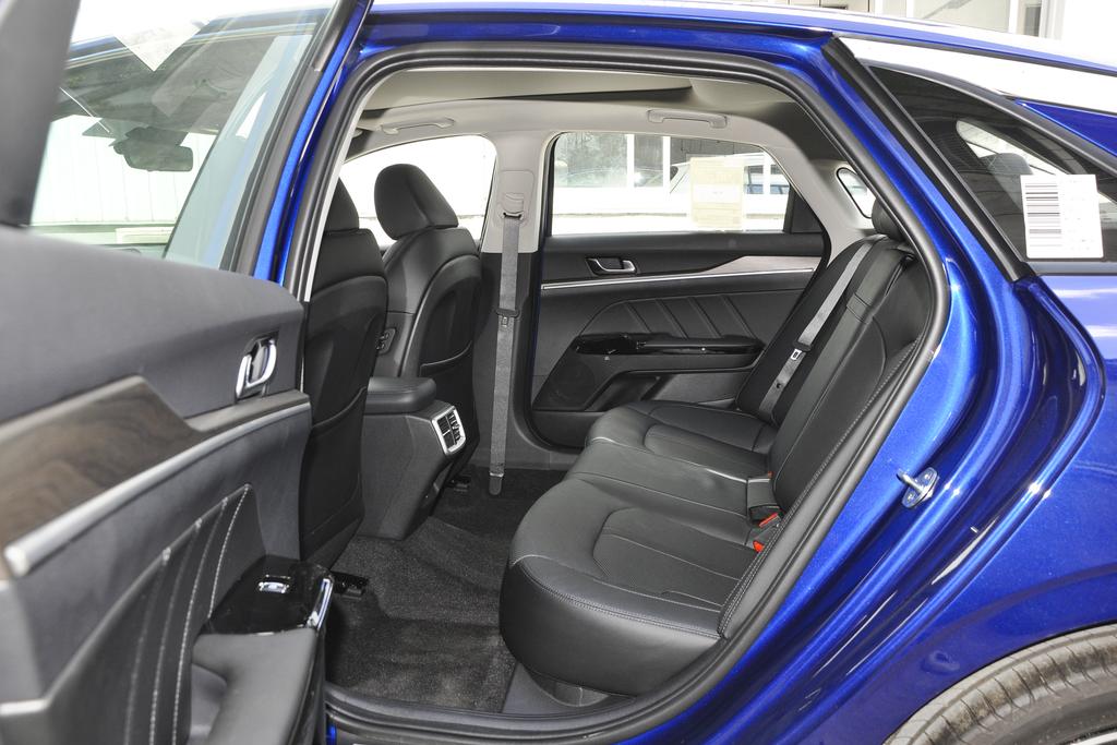 起亚k5二手车值得买吗,2011款起亚k5二手车多少钱