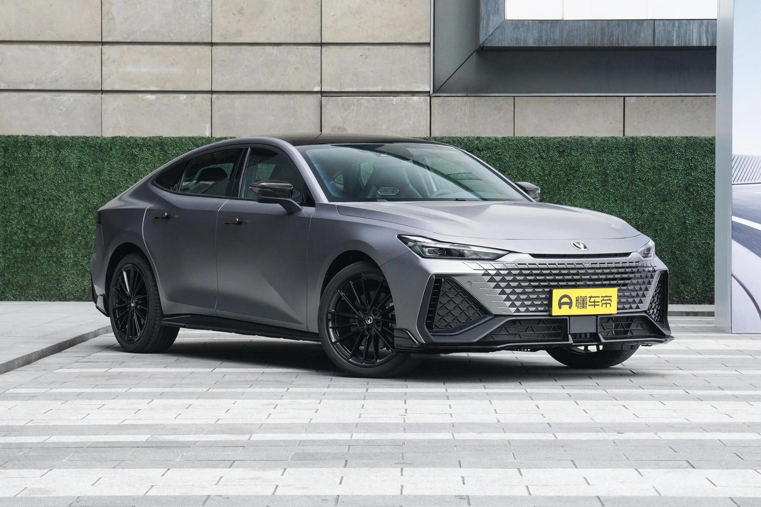 国产汽车推荐uni-v将登场,长安汽车uni-v三年10万