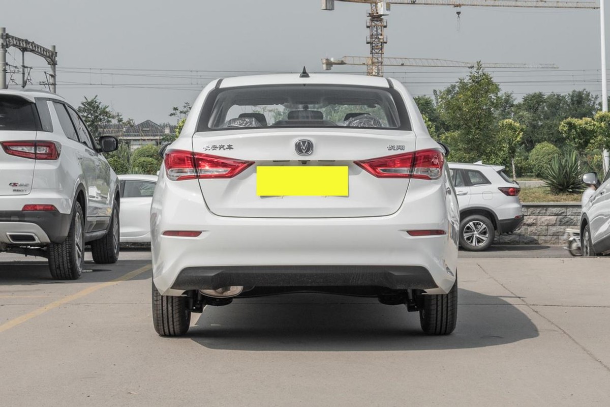 长安悦翔这款车你喜欢吗,长安悦翔手动舒适型最低价多少