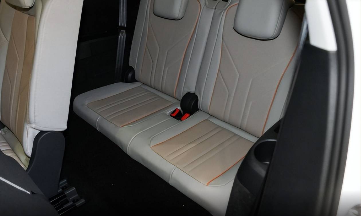 哪款车比奥迪q5更好价钱更低,奥迪q4etron为什么比奥迪q5etron还贵