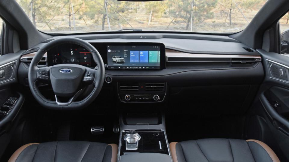 锐界plus轴距,买五座福特锐界plus的10大忠告