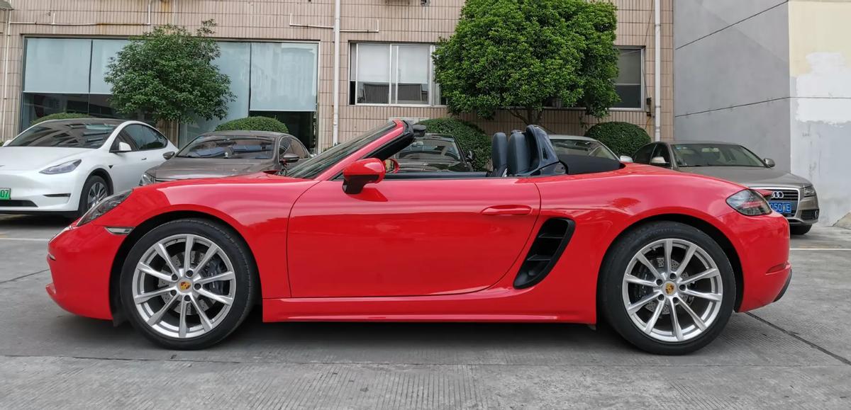 保时捷二手718高清跑车视频,二手保时捷718公里数7万8