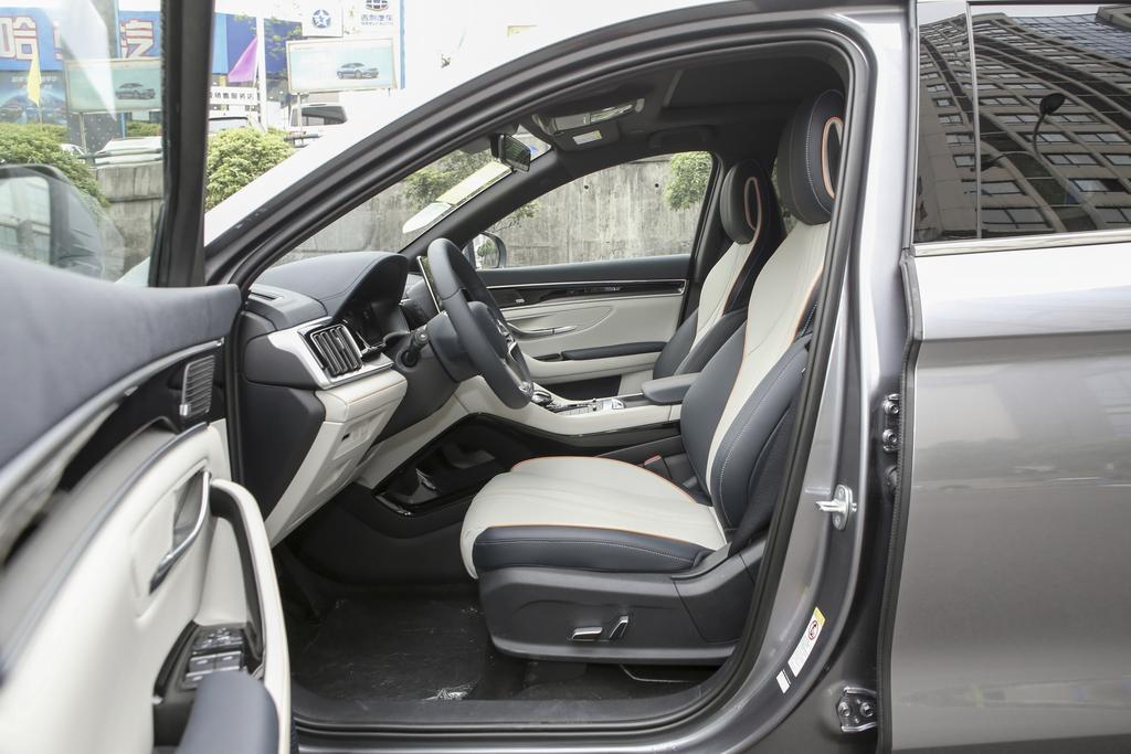 宋plus-dmi为何卖那么好,比亚迪宋plusdm-i38号车评