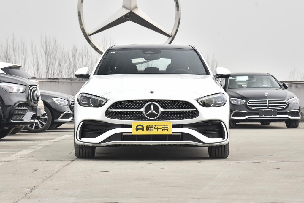 奔驰c级amg2010款油耗,奔驰c级200l运动版油耗