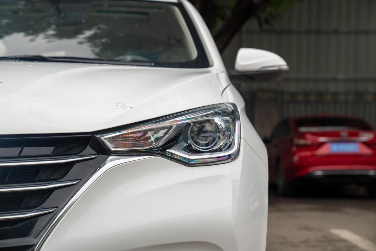 长安悦翔手动舒适型性价比,长安悦翔国六版油耗及价格