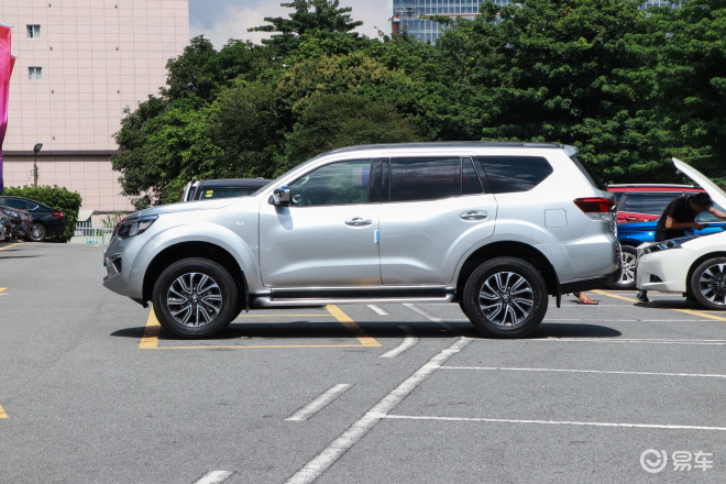 先做动平衡还是先做四轮定位,换轮胎做动平衡还是四轮定位