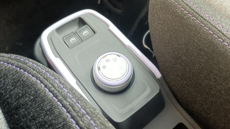 qq冰淇淋新能源试驾,qq冰淇淋新能源汽车最高时速