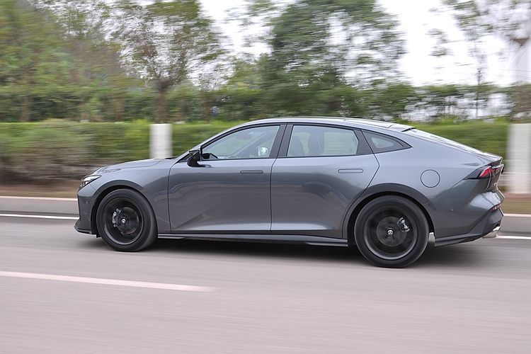 23款领速版长安uni-v测评,新一代长安uni-v正式到店