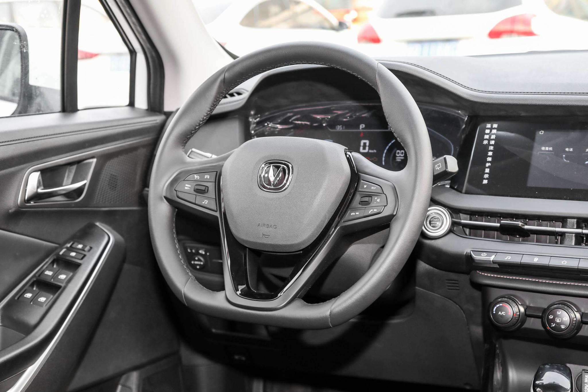 国产高档小型suv新手新车,比较精致的中型suv