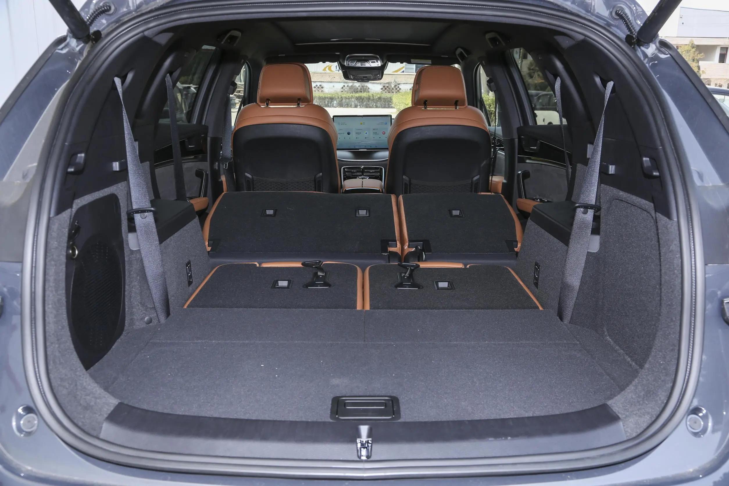 比亚迪唐dm-i冠军版售价五座版,比亚迪唐dm-i冠军版中配底价