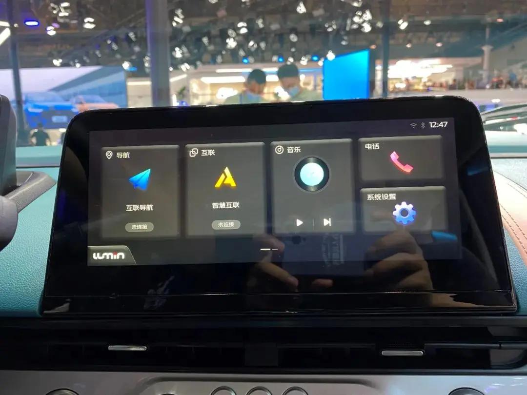 试驾长安Lumin糯玉米，谁说微电车都是粗糙和廉价？