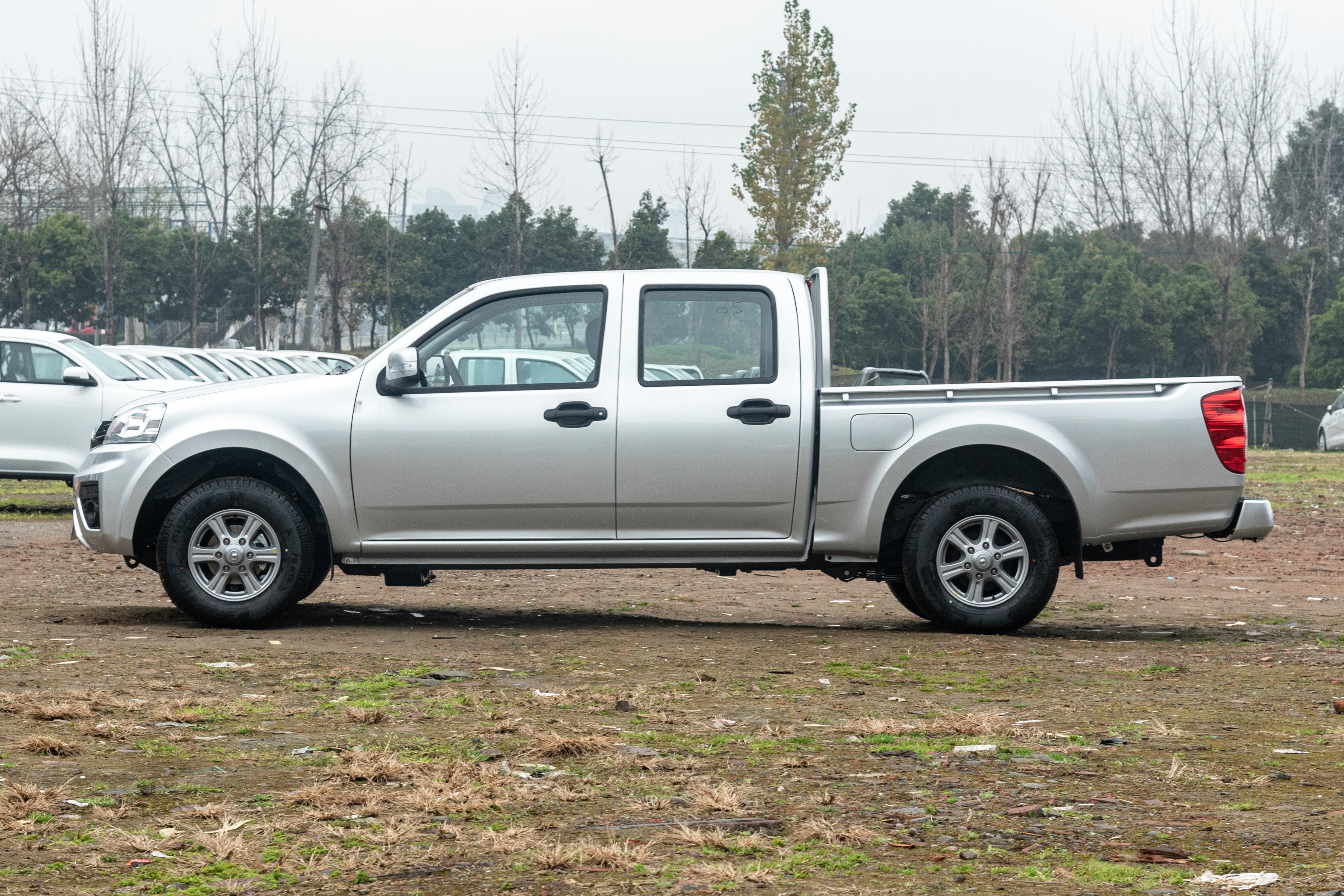 风骏5皮卡最低配版本,风骏5最新款皮卡