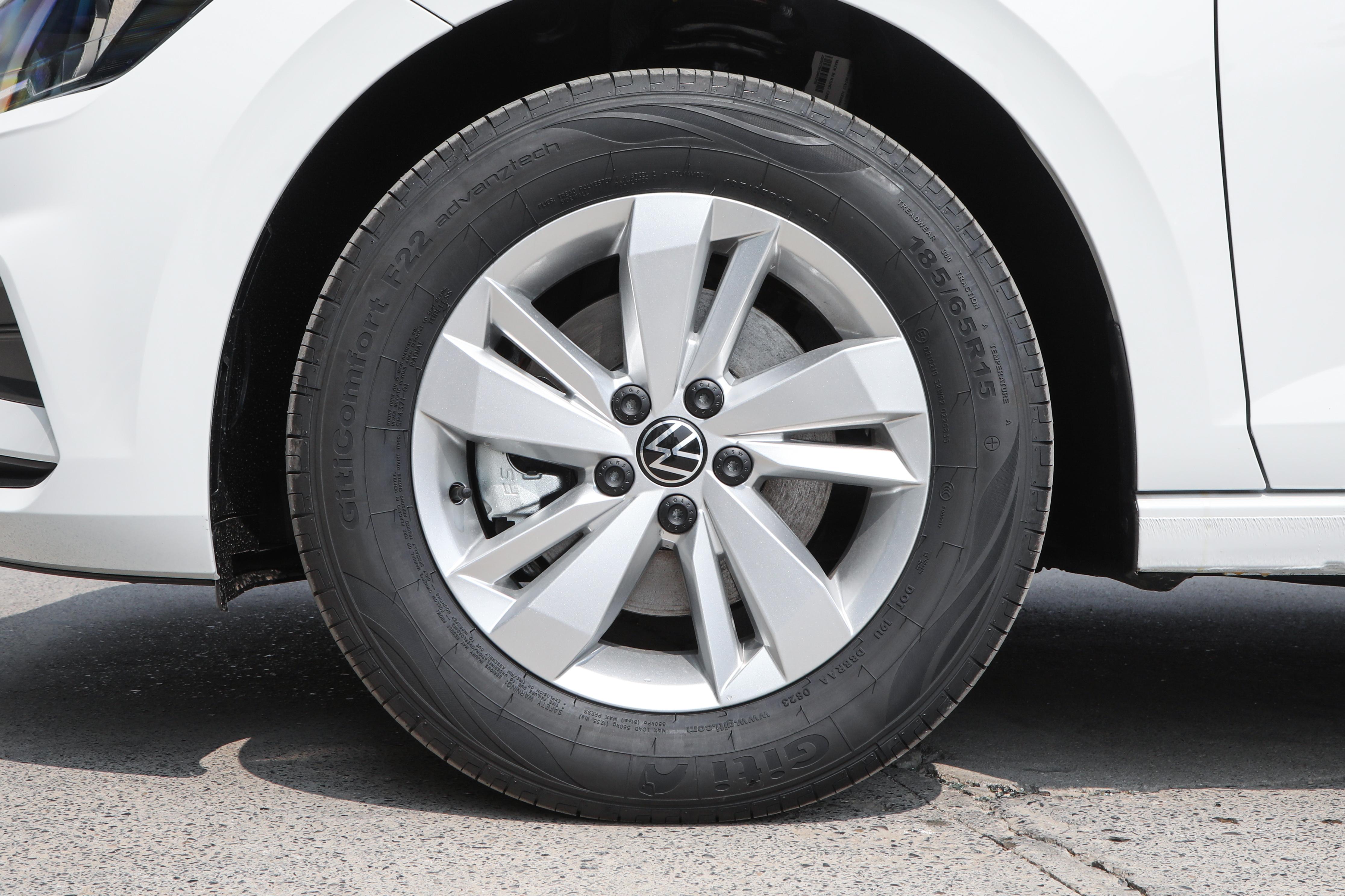 大众polo算是又小又省油的车吗,1.4polo油耗100元跑190公里