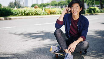 小说：成功越狱那一天，你绑定系统，首次奖励就获得神级跑酷技能