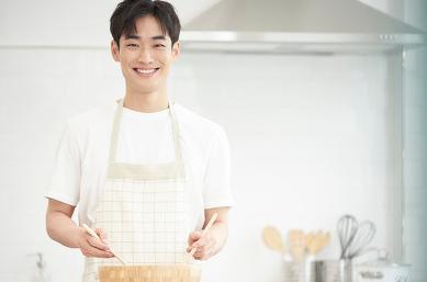 一个男生住在女生宿舍的小说,高冷男神住隔壁小说全文免费阅读