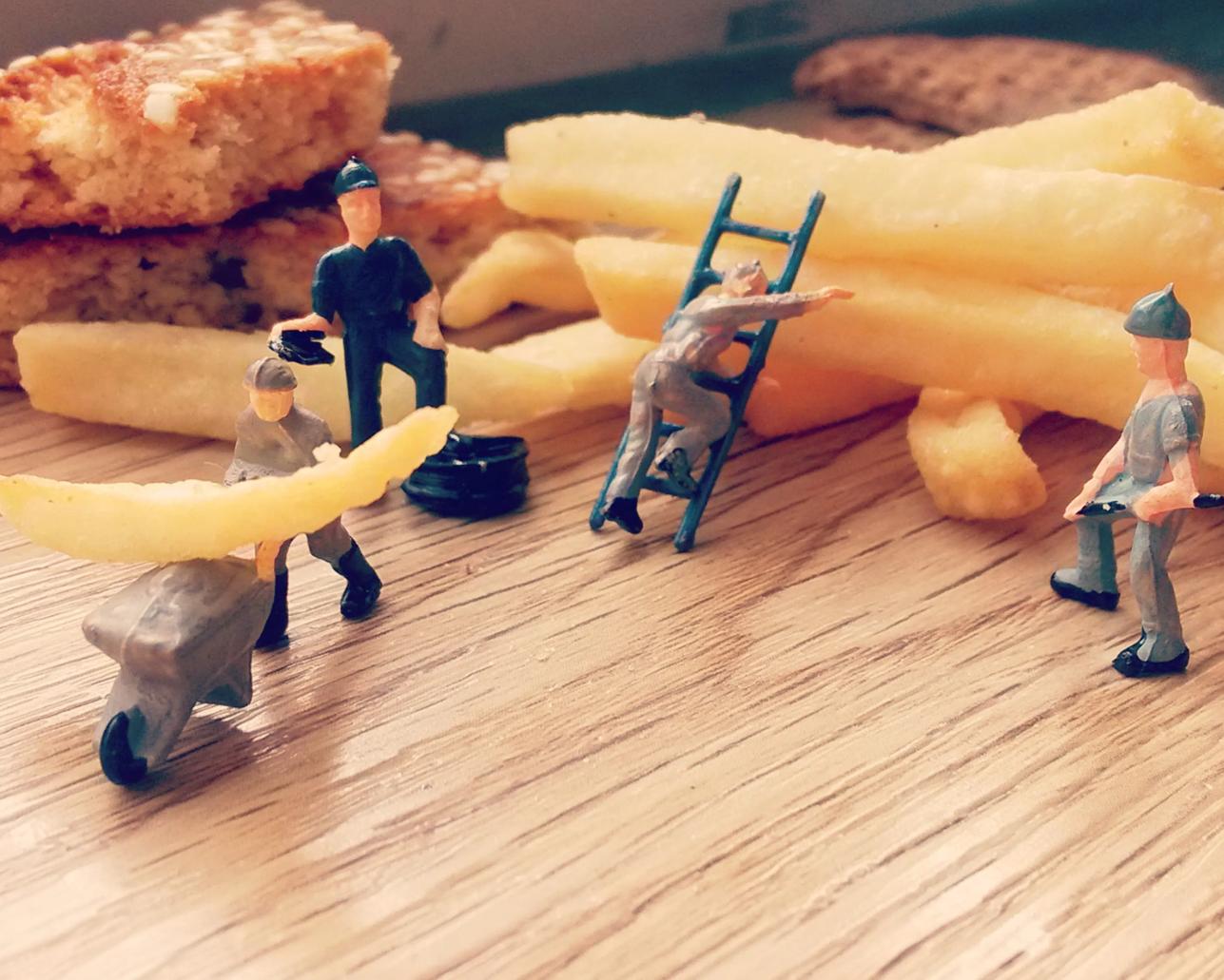 外国有趣的就餐礼仪视频,世界各地的餐桌礼仪和美食