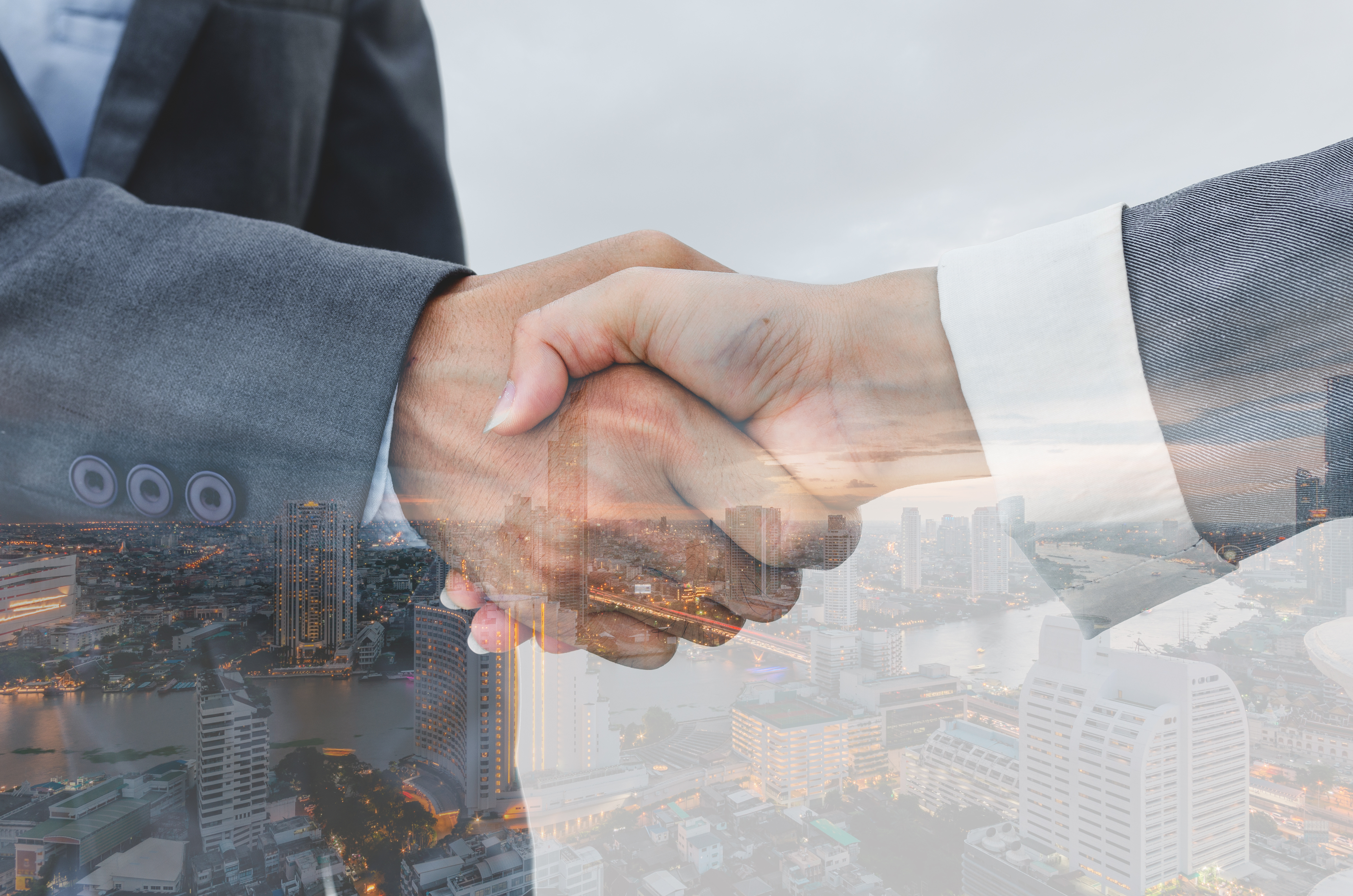 小说重生回到校园和校花表白,小说重生之后向校花表白