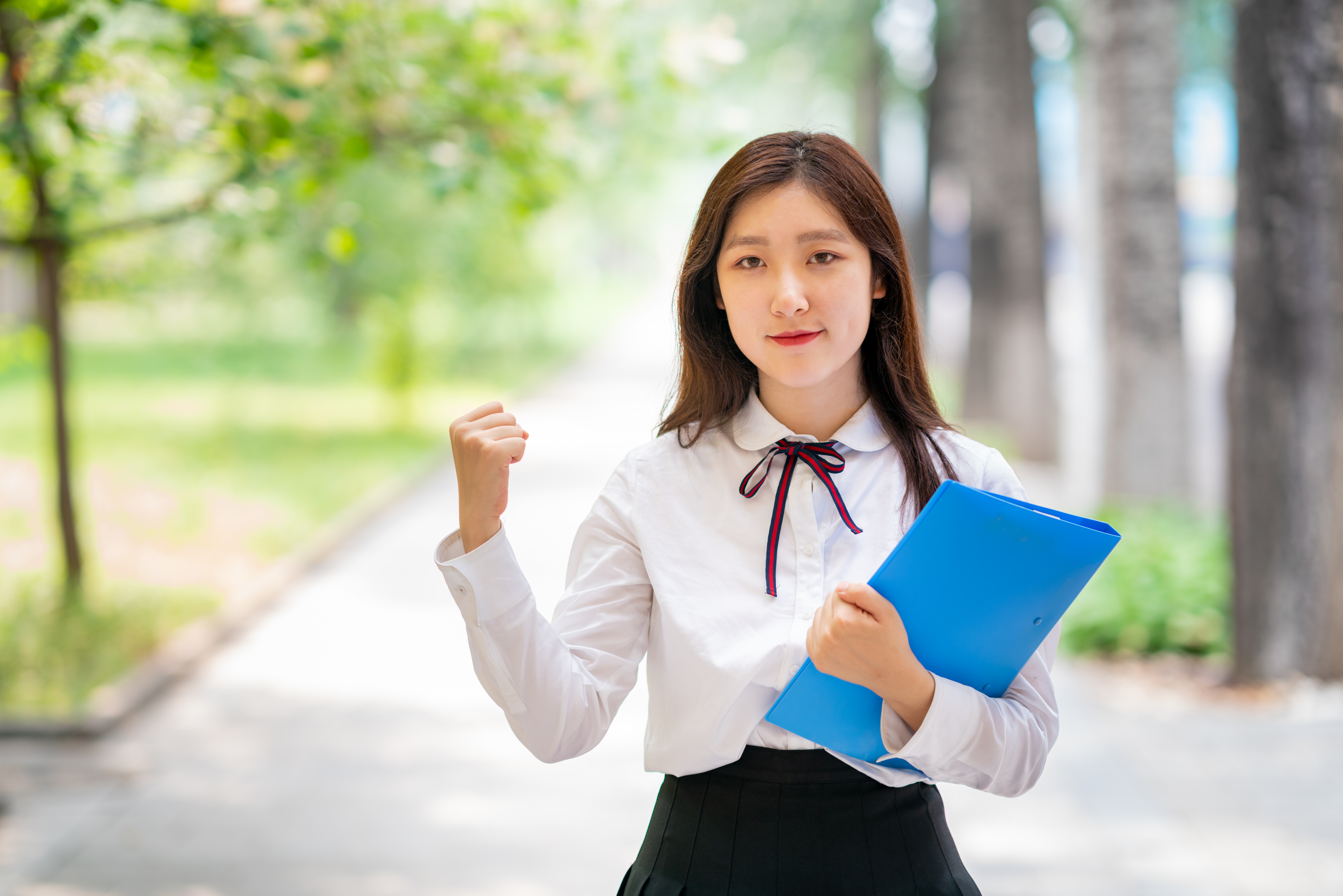 林肯终生最为惊心动魄的一件事，却是他成为总统的起点？/林肯年轻时写匿名信嘲笑别人，险些因此失去成为总统的机会