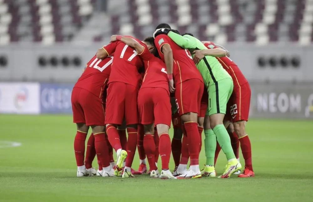 一场惨败的足球比赛,足球历史上半场0比3落后