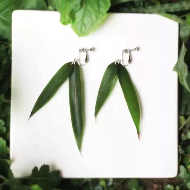 生日礼物送什么耳饰给女朋友,轻奢300-500价位的女生礼物耳环