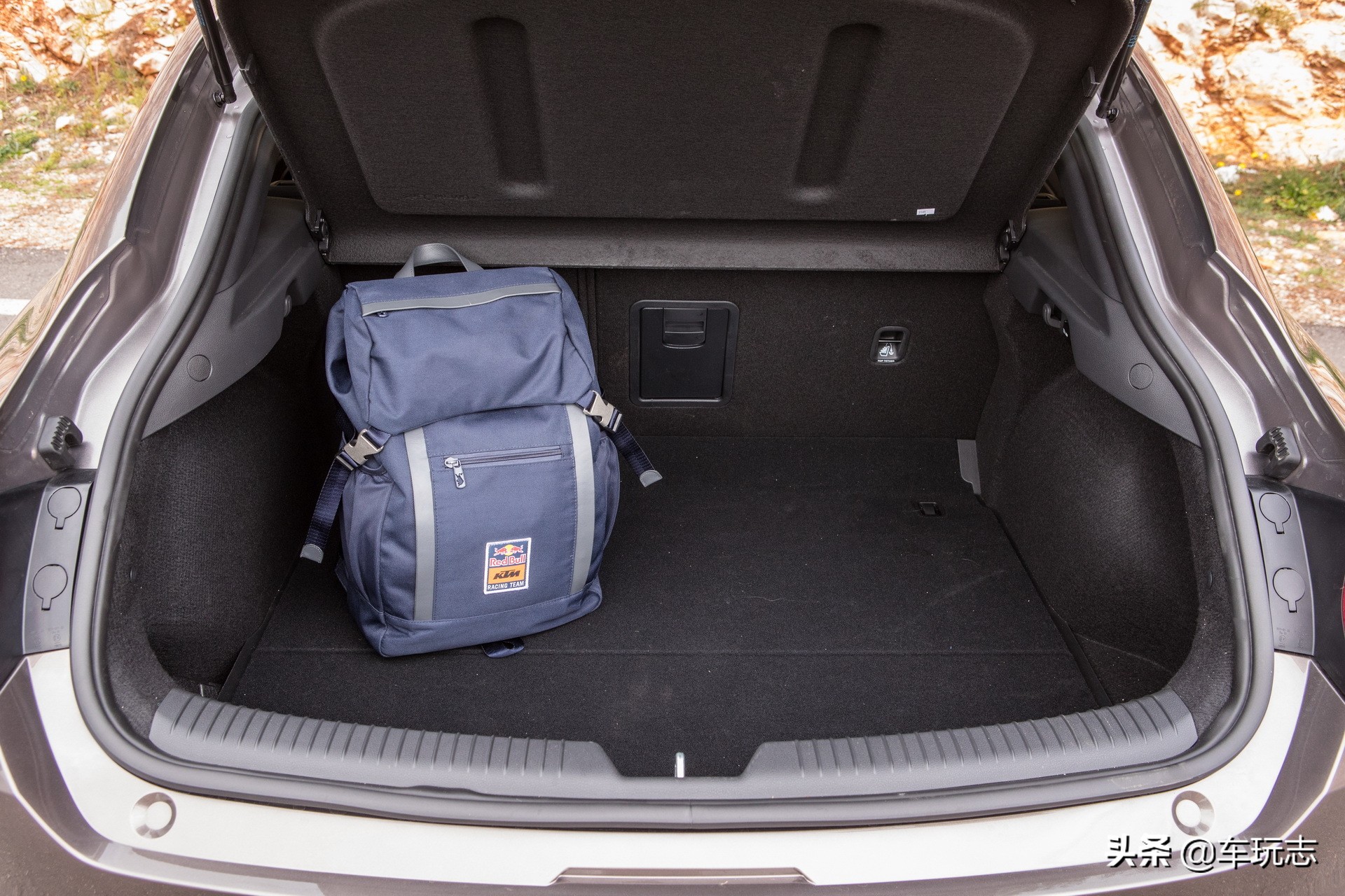 现代伊兰特新款1.5试驾,试驾现代伊兰特1.5cvt