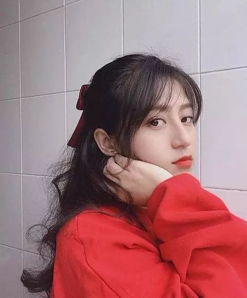 如何和心仪的女孩表白,怎么和心仪的女生表白显得诚恳