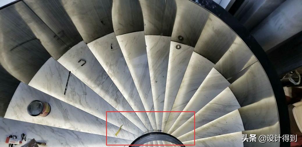 5米高40平米公寓旋转楼梯设计,旋转楼梯转角处的孔洞怎么设计