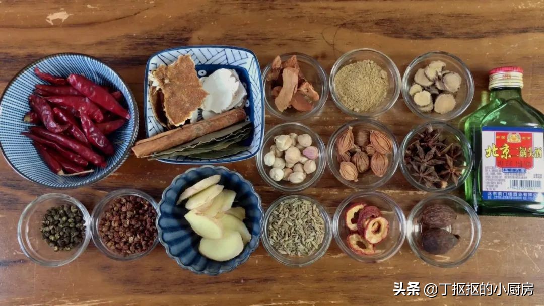 想做自己的品牌鸭脖怎么弄,武汉久久鸭脖绝味配方