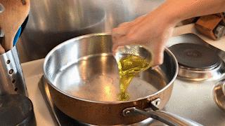 鸡胸肉可以怎么煎,鸡胸肉怎么煎好吃又嫩