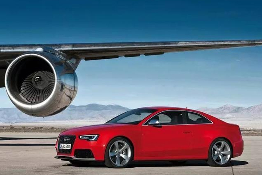 c罗一亿元买车,盘点c罗的豪华超跑