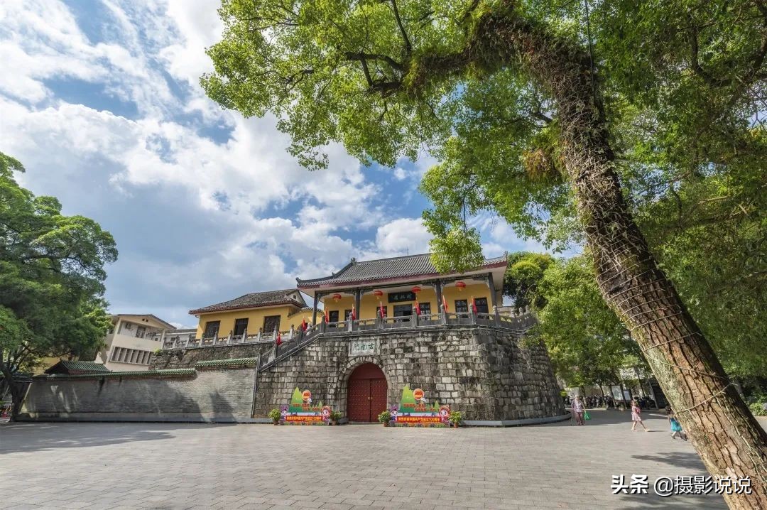 第39季醉美城市地标:维多利亚港、直沽桥、关山牧场、梅里雪山
