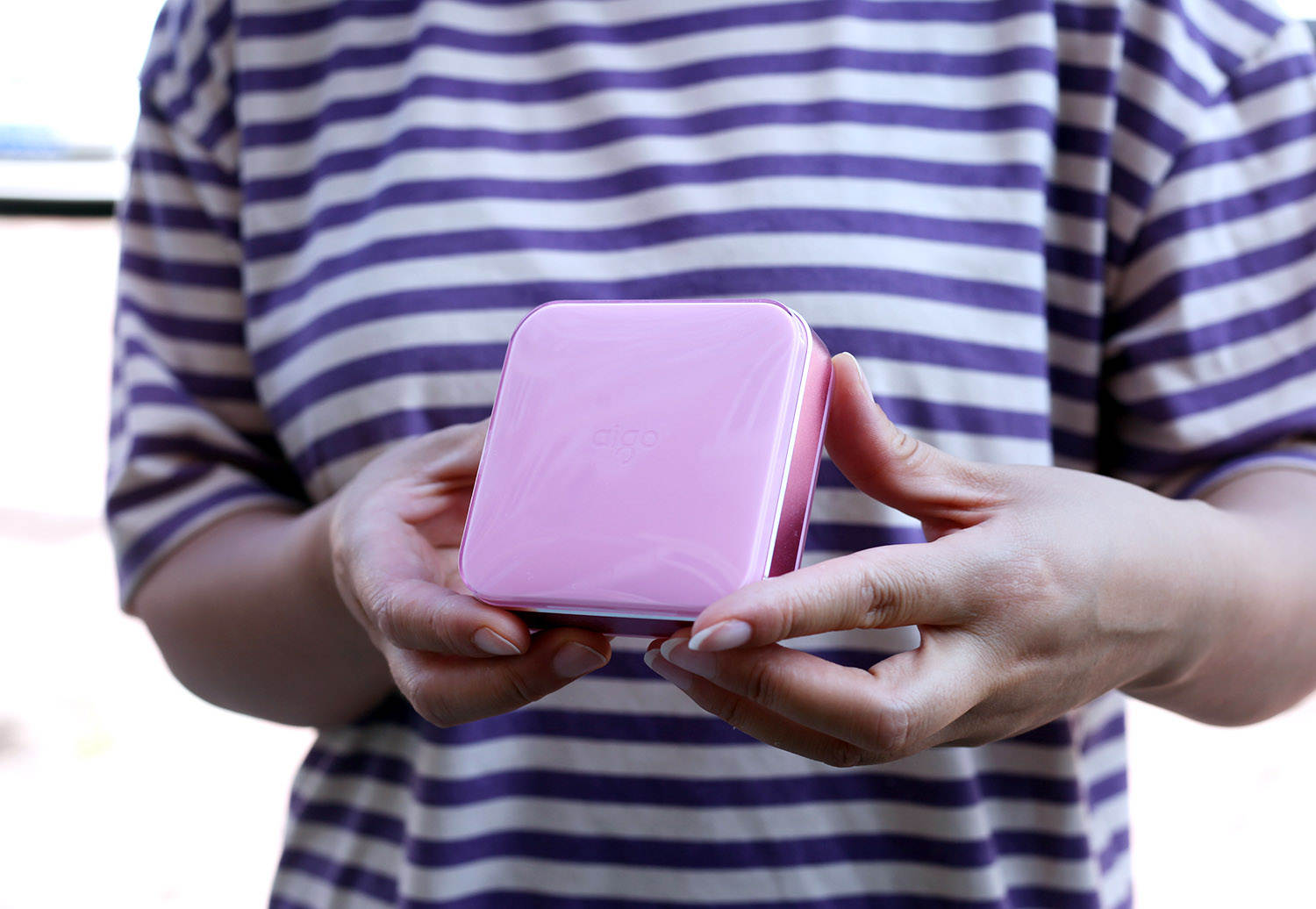 aigo移动电源,aigo大容量移动电源