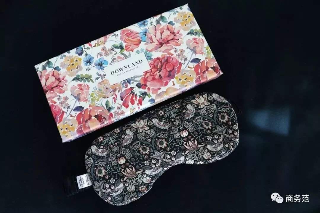 拆开之前收到的54个快递，每一份都让人感到美好