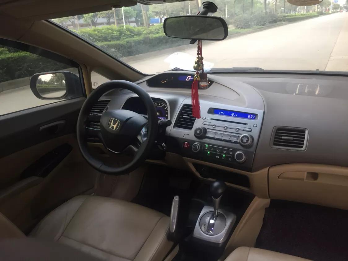 蓝色思域手动挡多少钱,思域2022款优惠为什么少