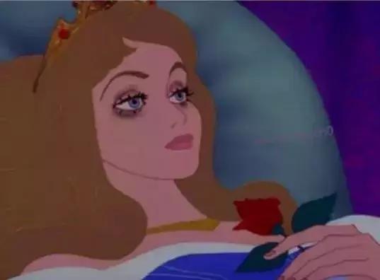 伦敦大混乱！*威示**者“血染”财政部，躺尸唐宁街，这是要上天？