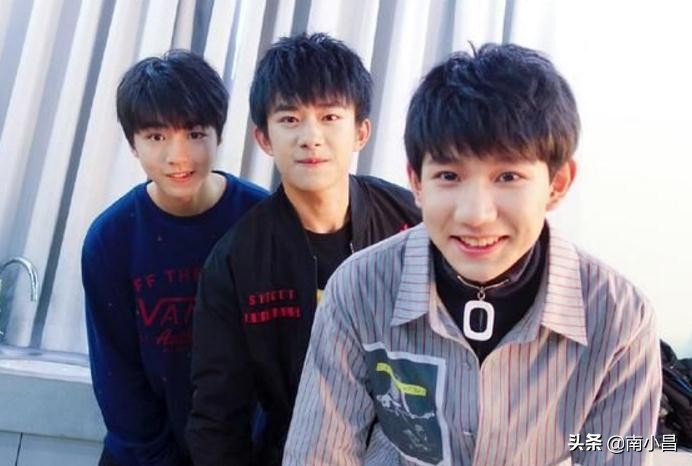 tfboys六周年演唱会指路,tfboys六周年演唱会小动作