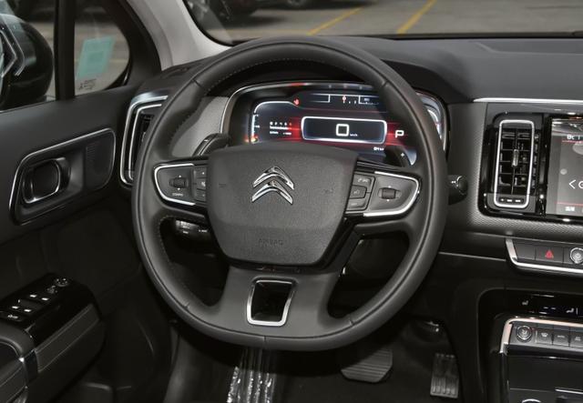 雪铁龙c6到底值不值得买,12万的雪铁龙c6真的买得到吗