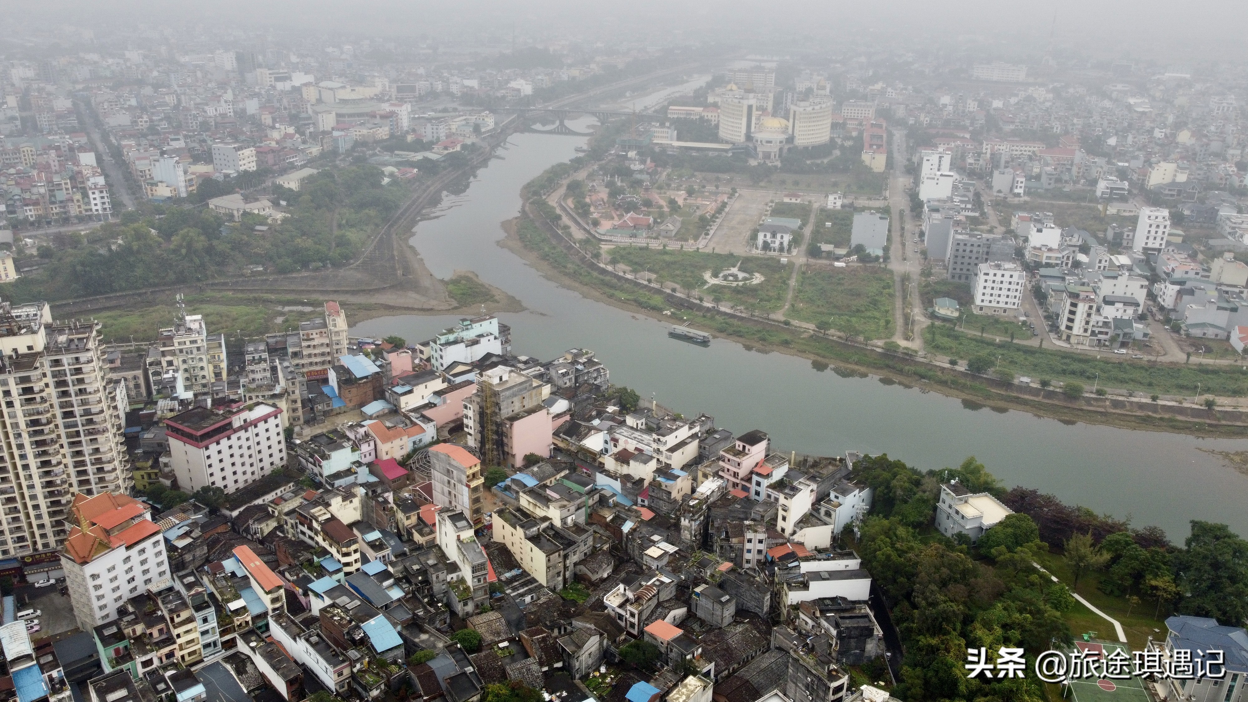 在东兴哪里可以换越南特产 (东兴口岸买什么越南特产比较便宜)