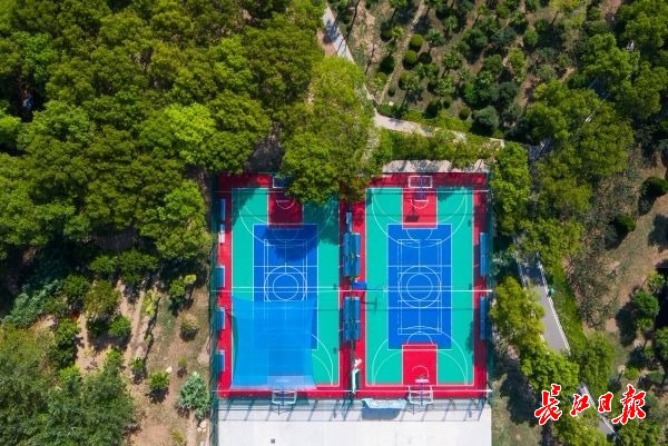 武汉新建足球场地,武汉东西湖区免费足球场