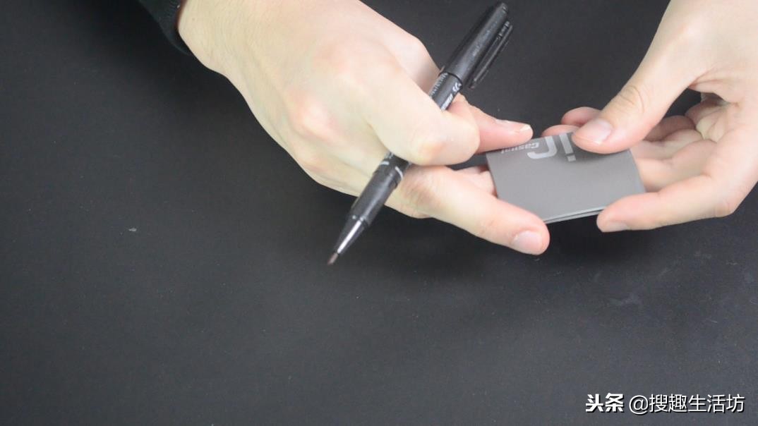 衣服上的吊牌别扔,衣服吊牌不要扔有什么小妙招