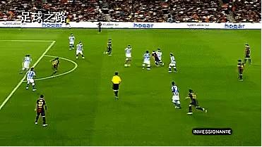 足球教学踢球前的准备姿势,足球接球热身训练10个动作