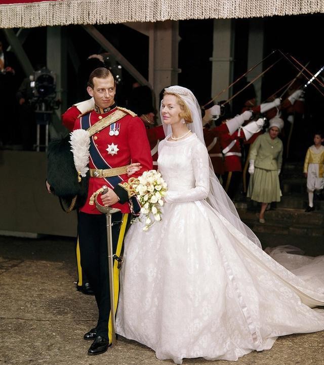 绝色王妃玛丽娜:结婚时让女王当花童,女儿却跟菲利普纠缠近20年