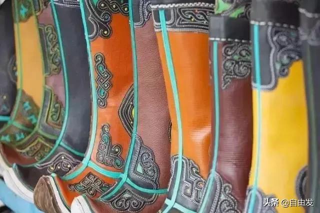 蒙古族传统马靴,蒙古原创服饰黄靴